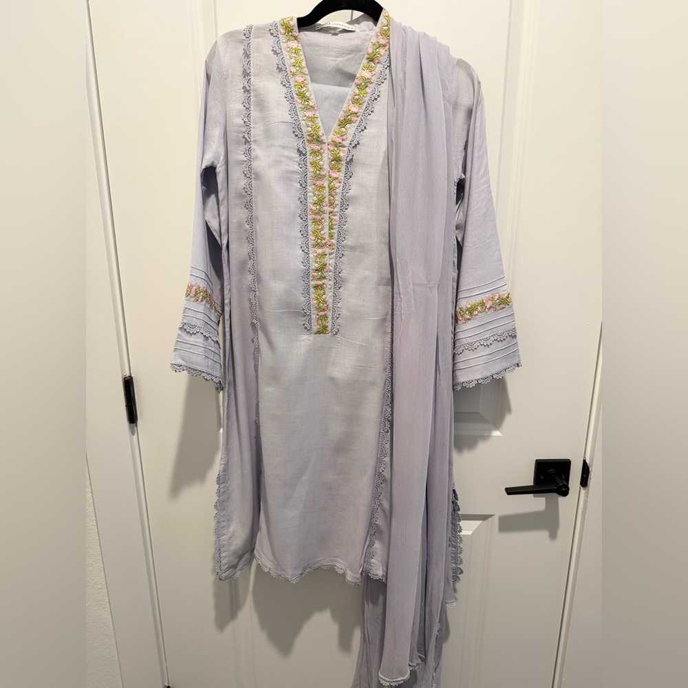 Ansab Jahangir - lawn
